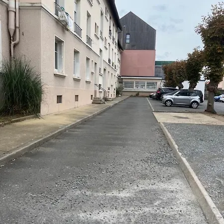 民宿 2 Personnes - 24h Du Mans 勒芒